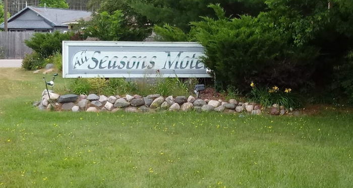 Dream Acre Motel (All Seasons Motel) - Recent Photos From Website
